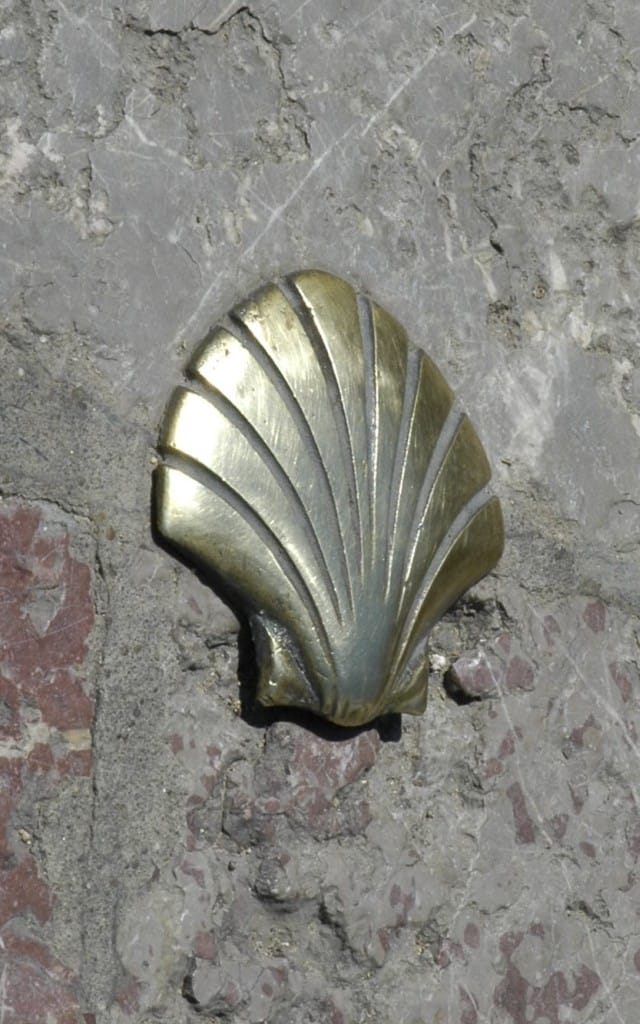 Scallop Shell symbol on the Camino 