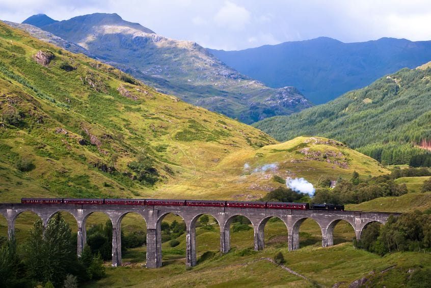 Harry Potter steam train along the Glenfinnan Viaduct