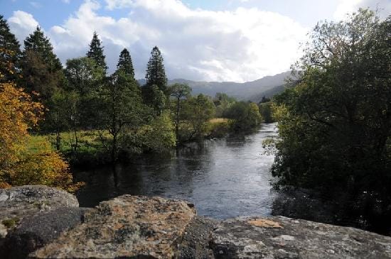 strathyre-view-over-river-balvag
