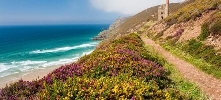 South_West_Coast_Path_Hiking_Tour_08_Wheal_Coates