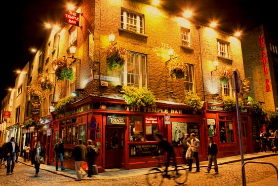 Temple Bar pub in Dublin