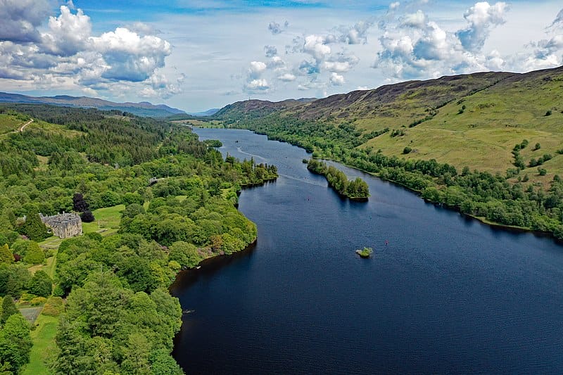 Loch Oich - Source: Wikimedia Commons
