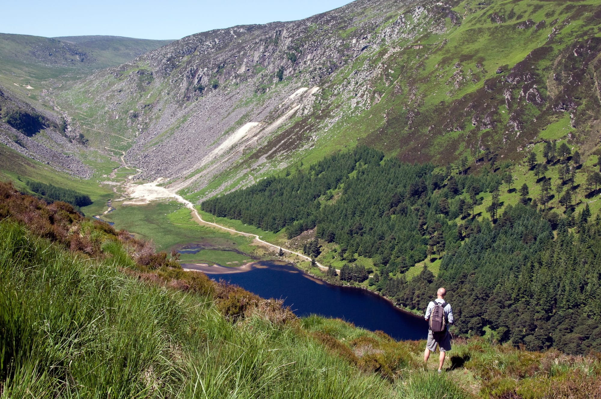 Ultimate Guide To Hiking The St. Kevin's Way & Glendalough Trail - Hillwalk  Tours
