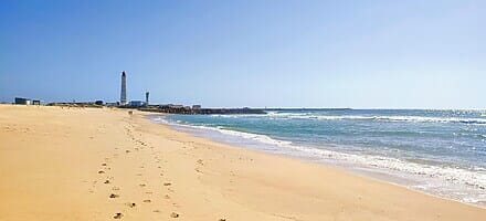 act farol beach and lighthouse flip