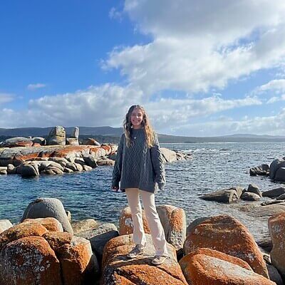 Carrie Nichols Hillwalk Tours