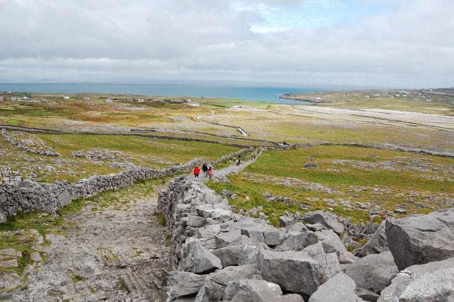 wandelfoto's mooie plekken in ierland mooie beelden wandeltochten aran-eilanden